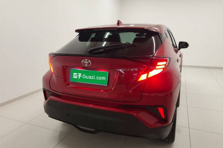 Used Toyota C-HR 2021 2.0L Luxury Edition Rear