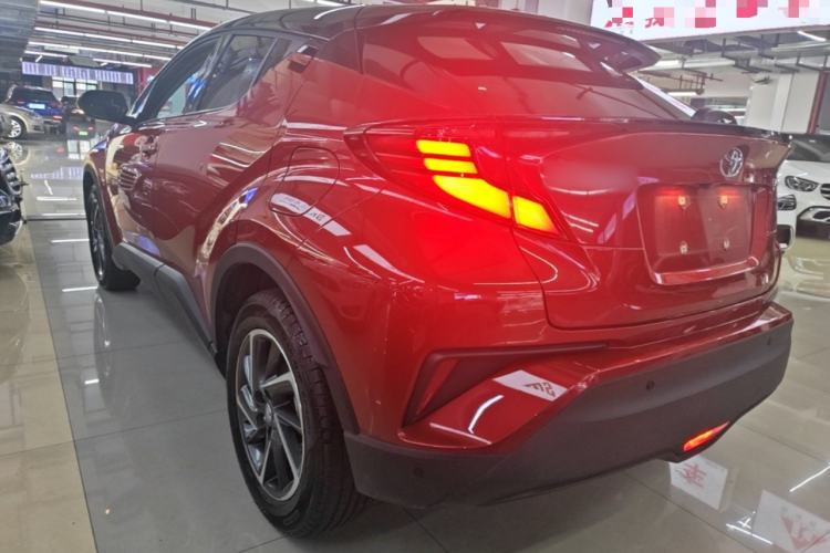 Used Toyota C-HR 2021 2.0L Luxury Edition Rear Left 45 Deg