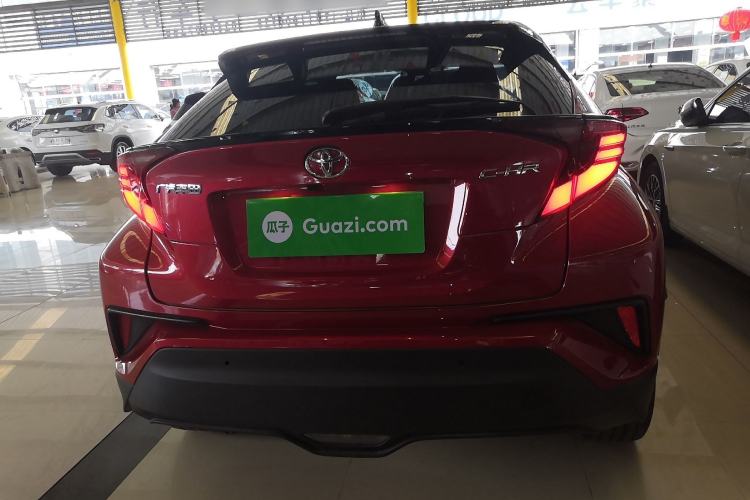 Used Toyota C-HR 2021 2.0L Luxury Edition Rear