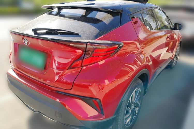 Used Toyota C-HR 2021 2.0L Luxury Edition Rear Right 45 Deg