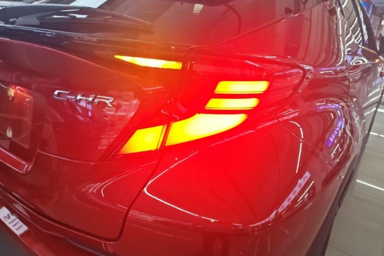 Used Toyota C-HR 2021 2.0L Luxury Edition Right Rear Taillight
