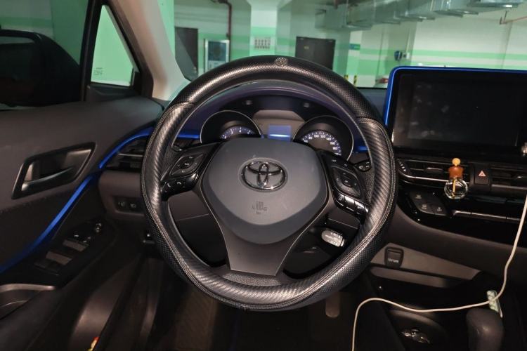 Used Toyota C-HR 2021 2.0L Comfort Edition Steering Wheel