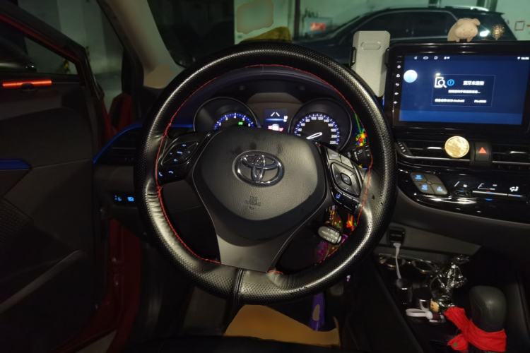 Used Toyota C-HR 2021 2.0L Comfort Edition Steering Wheel
