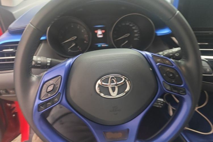 Used Toyota C-HR 2021 2.0L Luxury Edition Steering Wheel