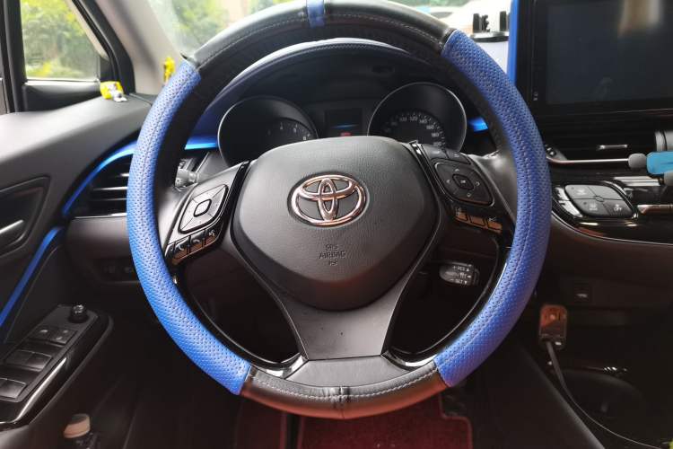 Used Toyota C-HR 2021 2.0L Luxury Edition Steering Wheel