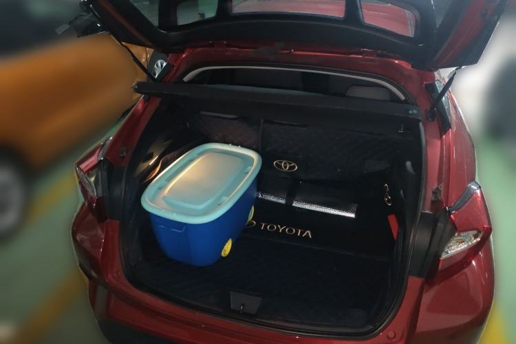 Used Toyota C-HR 2021 2.0L Comfort Edition Trunk