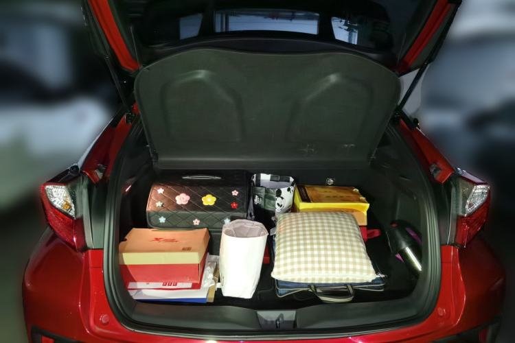 Used Toyota C-HR 2021 2.0L Comfort Edition Trunk