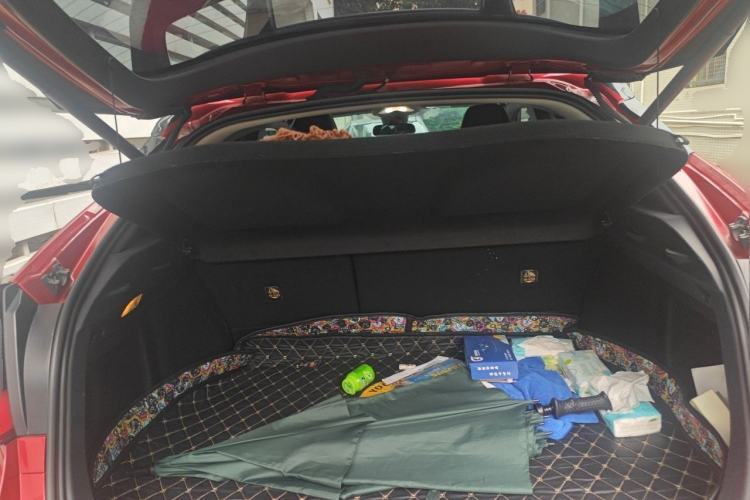 Used Toyota C-HR 2021 2.0L Luxury Edition Trunk