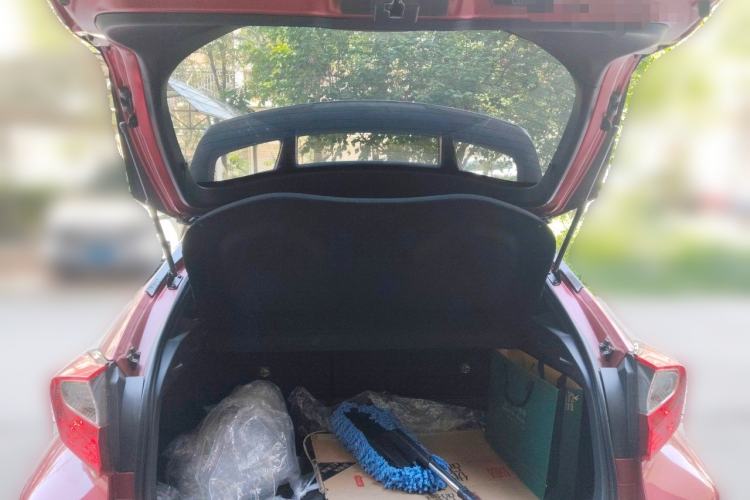 Used Toyota C-HR 2021 2.0L Comfort Edition Trunk
