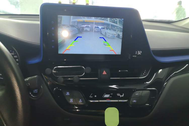 Used Toyota C-HR 2021 2.0L Comfort Edition Audio And AC Panel