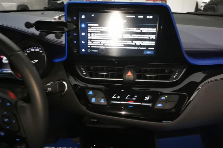 Used Toyota C-HR 2021 2.0L Luxury Edition Audio And AC Panel