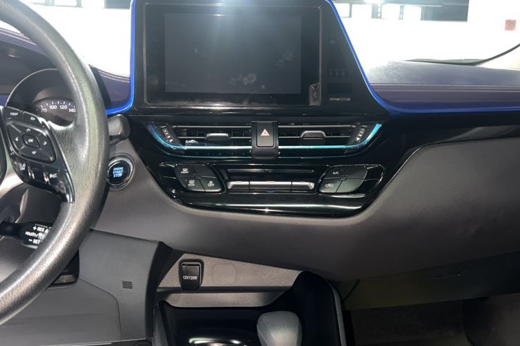 Used Toyota C-HR 2021 2.0L Comfort Edition Audio And AC Panel