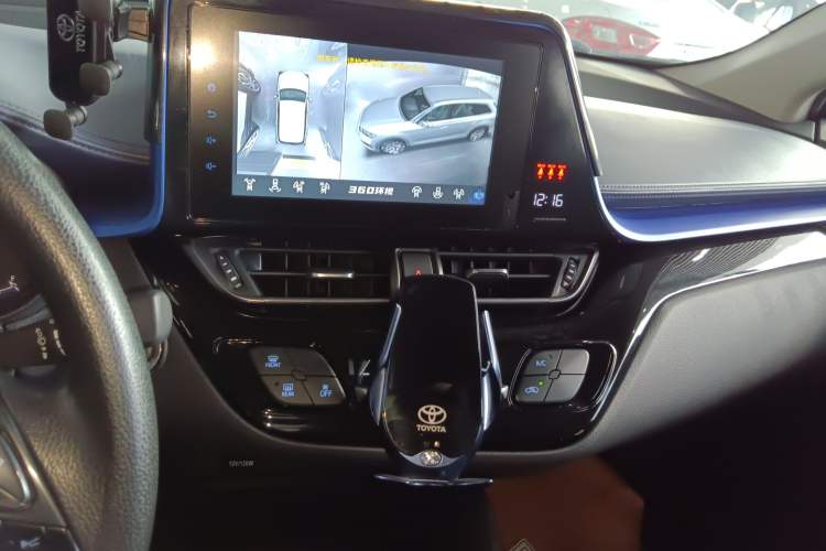Used Toyota C-HR 2021 2.0L Comfort Edition Audio And AC Panel