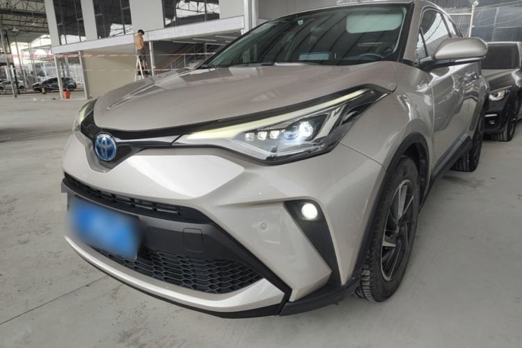 Used Toyota C-HR 2021 Dual-Motor 2.0L E-CVT Luxury Edition Guazi used car, China used car export, Used car for sale, Used cars, Cheapest cars for sale