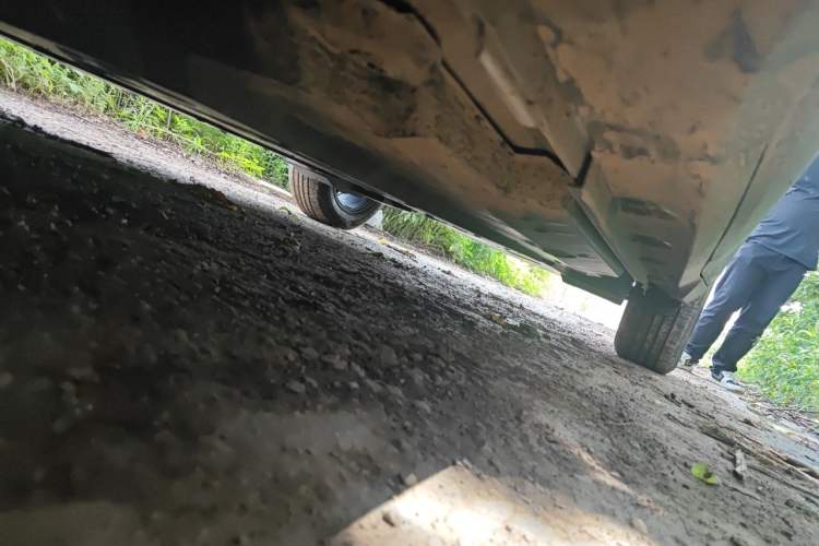 Used Toyota C-HR 2021 2.0L Luxury Edition Chassis Front Left