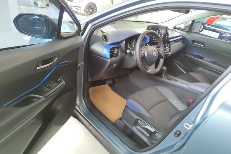 Used Toyota C-HR 2021 2.0L Comfort Edition Driver Seat