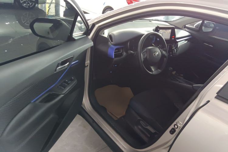 Used Toyota C-HR 2021 2.0L Comfort Edition Driver Seat