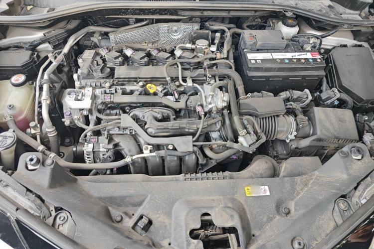 Used Toyota C-HR 2021 2.0L Luxury Edition Engine Bay