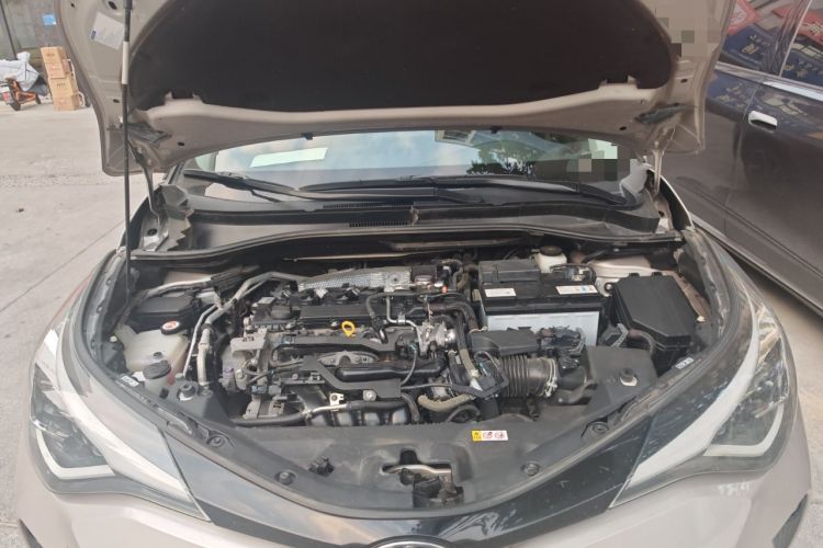 Used Toyota C-HR 2021 2.0L Luxury Edition Engine Bay