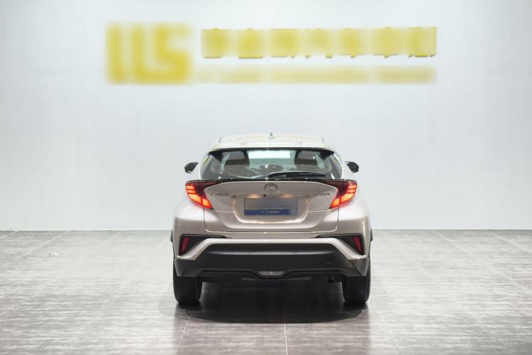 Used Toyota C-HR 2021 2.0L Luxury Edition Exterior 6
