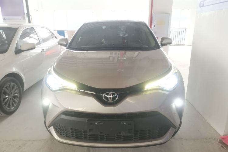 Used Toyota C-HR 2021 2.0L Luxury Edition Front