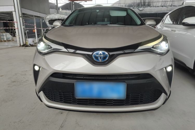 Used Toyota C-HR 2021 Dual-Motor 2.0L E-CVT Luxury Edition Front