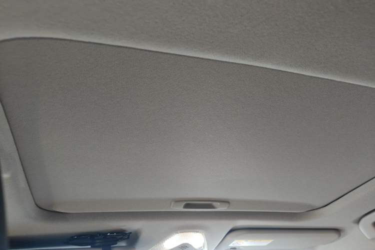 Used Toyota C-HR 2021 2.0L Luxury Edition Headliner