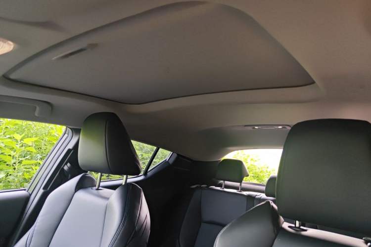 Used Toyota C-HR 2021 2.0L Luxury Edition Headliner