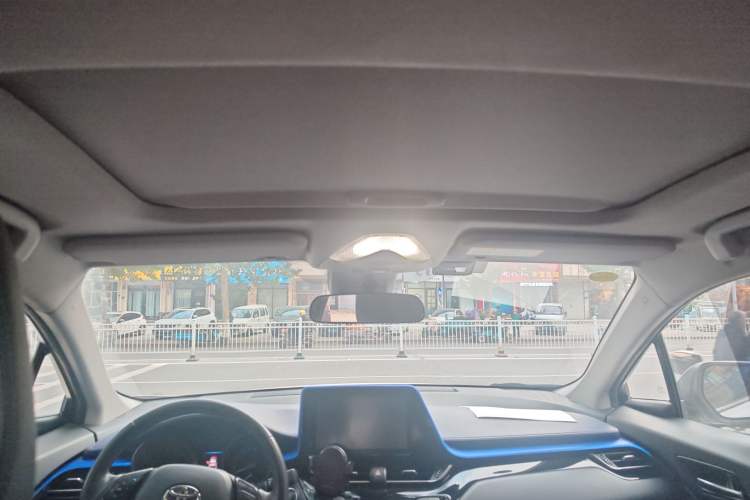 Used Toyota C-HR 2021 2.0L Luxury Edition Headliner