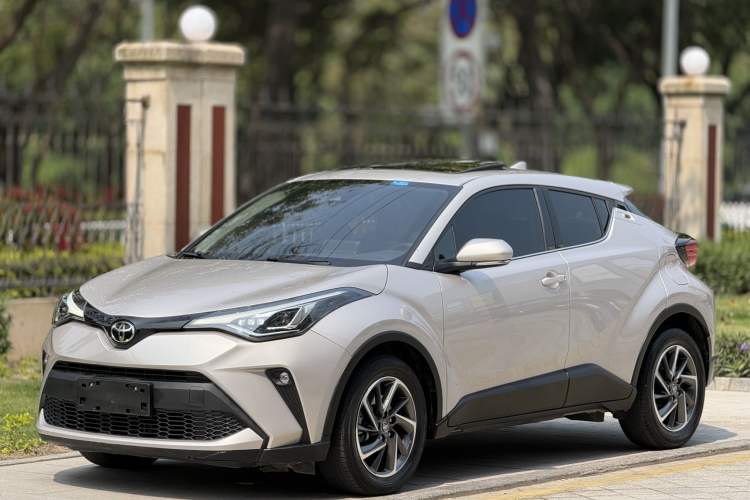 Used Toyota C-HR 2021 2.0L Luxury Edition Guazi used car, China used car export, Used car for sale, Used  cars, Cheapest cars for sale