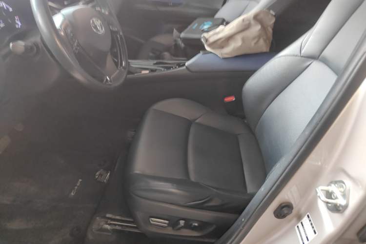 Used Toyota C-HR 2021 Dual-Motor 2.0L E-CVT Luxury Edition Left Front Seat