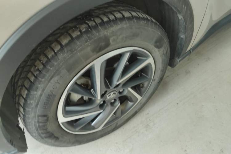 Used Toyota C-HR 2021 Dual-Motor 2.0L E-CVT Luxury Edition Left Front Wheel Hub