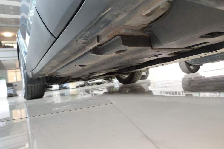 Used Toyota C-HR 2021 2.0L Comfort Edition Left Side Sill