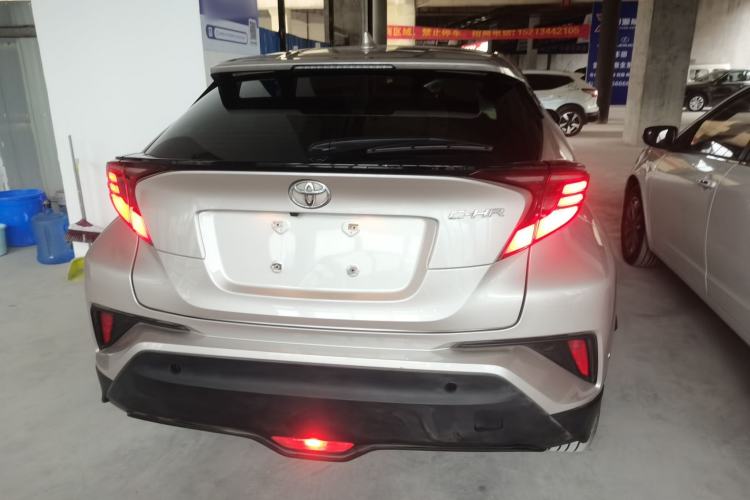 Used Toyota C-HR 2021 2.0L Luxury Edition Rear