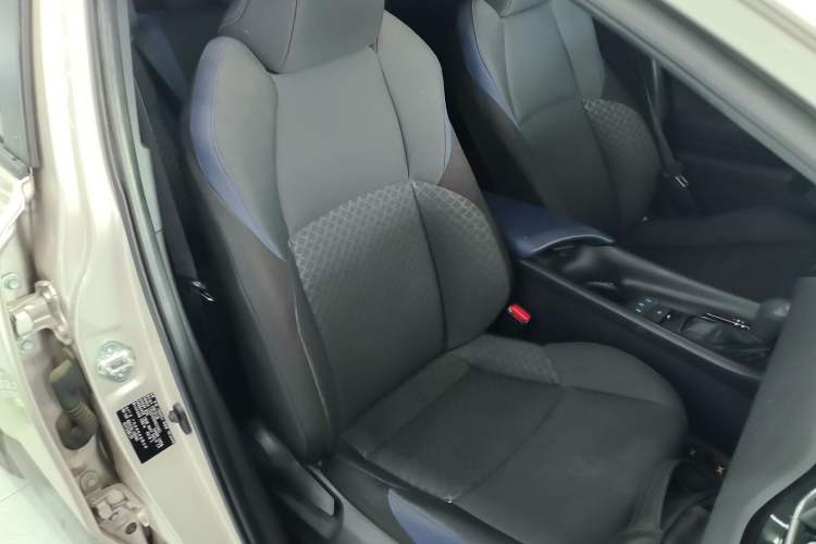 Used Toyota C-HR 2021 2.0L Comfort Edition Right Front Seat