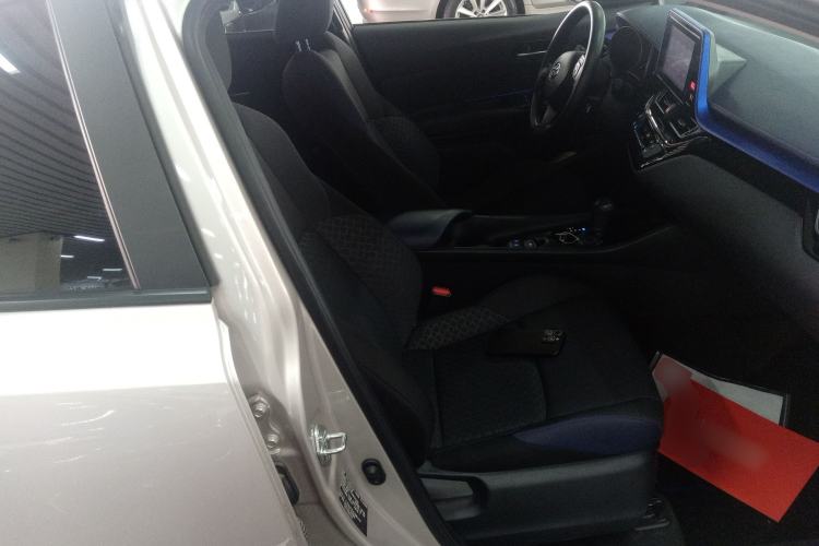 Used Toyota C-HR 2021 2.0L Comfort Edition Right Front Seat