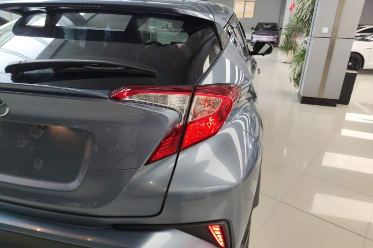 Used Toyota C-HR 2021 2.0L Comfort Edition Right Rear Taillight