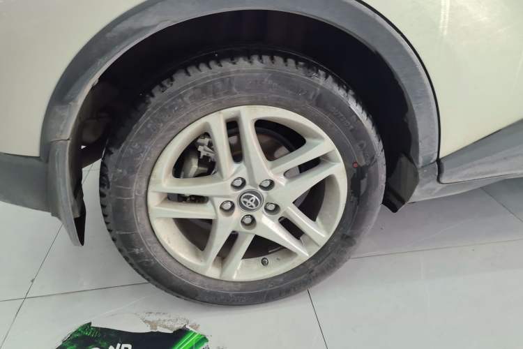 Used Toyota C-HR 2021 2.0L Comfort Edition Right Rear Wheel Hub