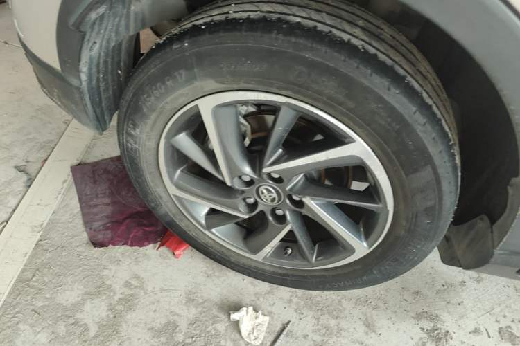 Used Toyota C-HR 2021 Dual-Motor 2.0L E-CVT Luxury Edition Right Rear Wheel Hub
