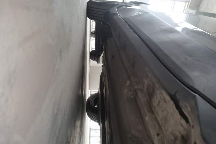 Used Toyota C-HR 2021 2.0L Luxury Edition Right Side Sill