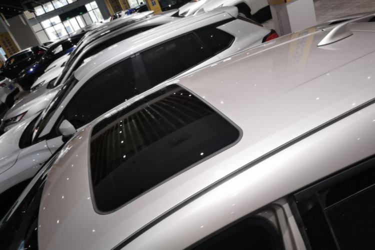 Used Toyota C-HR 2021 2.0L Luxury Edition Roof