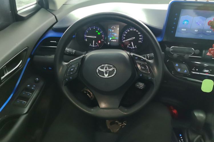 Used Toyota C-HR 2021 2.0L Comfort Edition Steering Wheel