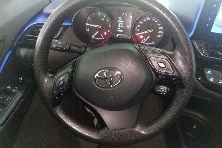 Used Toyota C-HR 2021 2.0L Comfort Edition Steering Wheel
