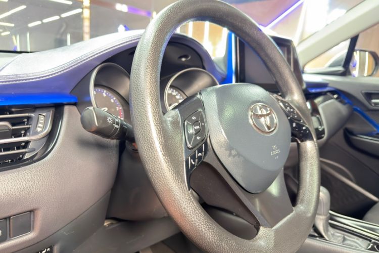 Used Toyota C-HR 2021 2.0L Comfort Edition Steering Wheel
