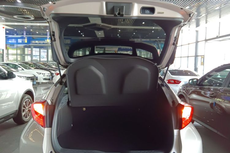 Used Toyota C-HR 2021 2.0L Comfort Edition Trunk