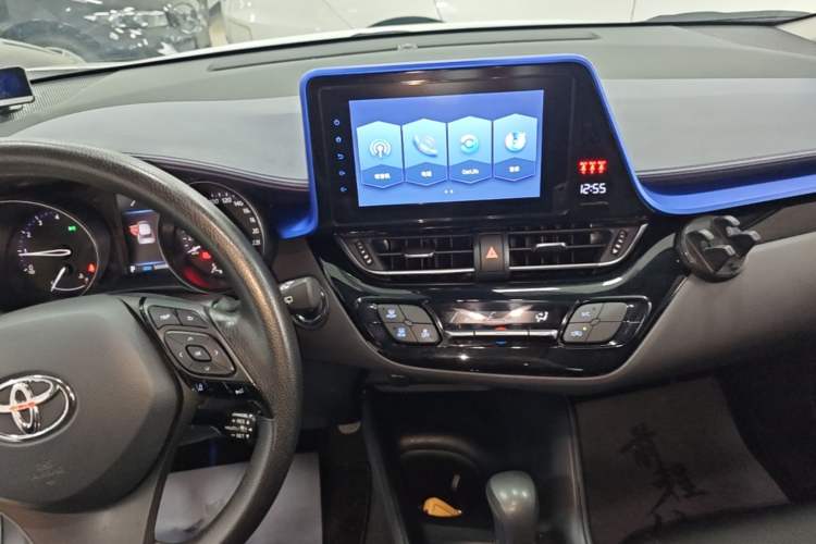 Used Toyota C-HR 2021 2.0L Comfort Edition Audio And AC Panel