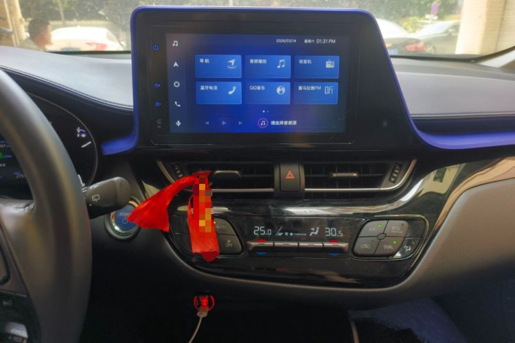 Used Toyota C-HR 2021 Dual-Motor 2.0L E-CVT Luxury Edition Audio And AC Panel