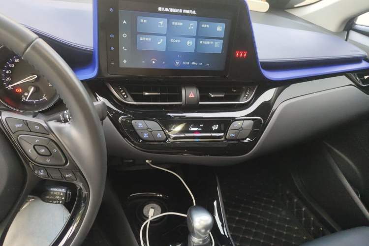 Used Toyota C-HR 2021 2.0L Luxury Edition Audio And AC Panel