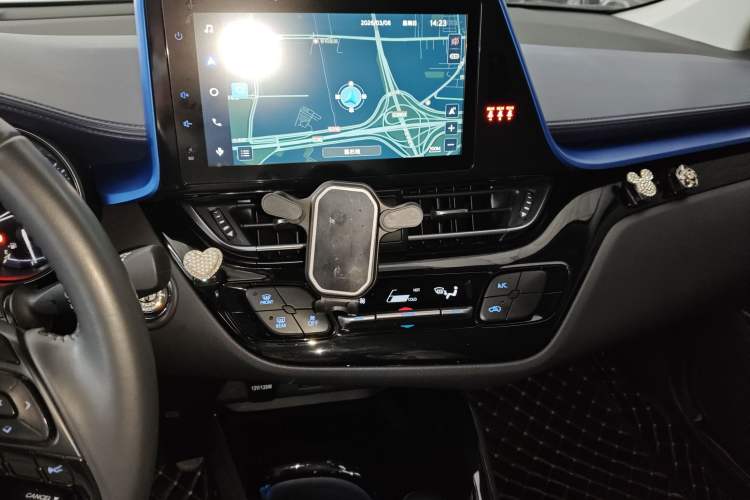 Used Toyota C-HR 2021 2.0L Luxury Edition Audio And AC Panel