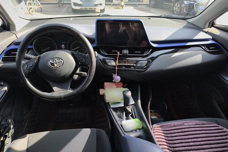 Used Toyota C-HR 2021 2.0L Comfort Edition Center Console